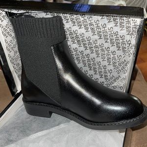 NIB SHE & IN BLACK BOOTS